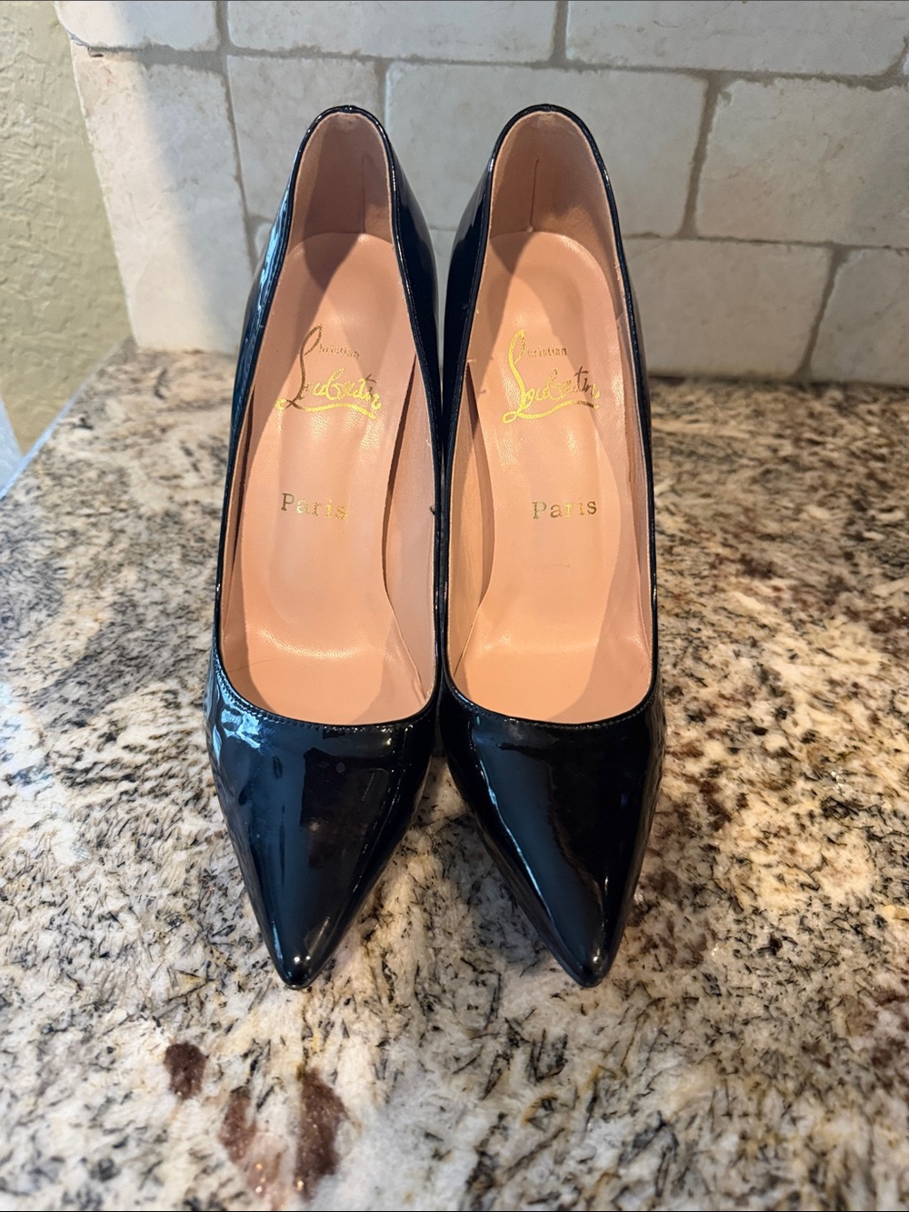 Christian Louboutin  patent leather Heels EUR 38 - Picture 2 of 9